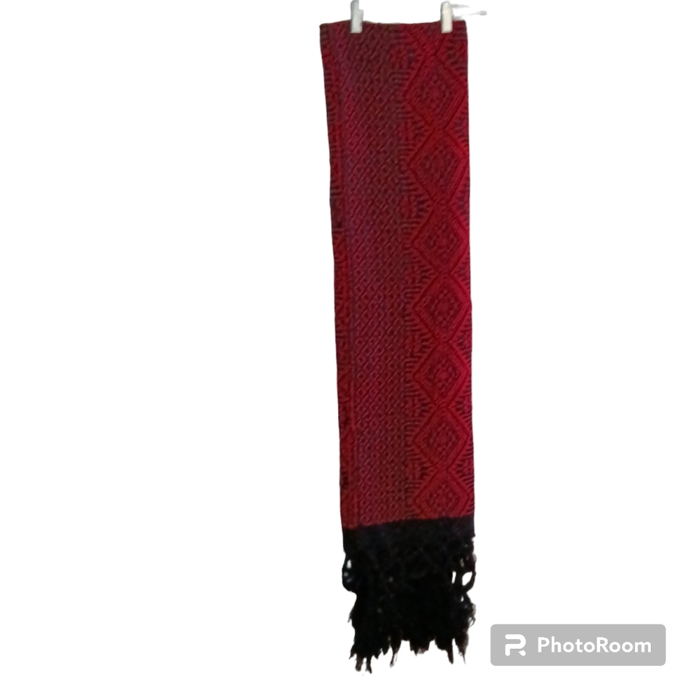 Shawls - Picture 3 of 5
